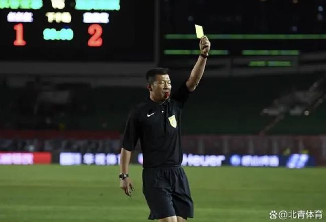 亚洲另类激情春色校园小说