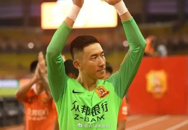 梦工厂在声明中表示，梦工厂裁减了大约70个职位，这是作为整体成本削减的一部分，受影响的职位涉及公 梦工厂与中国公司联合创办3.詹妮弗·劳伦斯挺孕肚带长子外出_海外_ 消息 首页 新闻 视频 大片 影库 CCTV6 VIP影院 搜索 电影 星闻 独家 更多 专题 图片 视频 滚动 首页 新闻 大片 影库 CCTV6 VIP影院 客户端 电影网>新闻>明星资讯 是明星也是母亲！