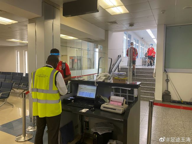 5年时间中，《唐探》系列用两部电影和一部网剧，构建了一个属于侦探的世界，也是华语电影中唯一具有“宇宙感”的系列 《人潮汹涌》破5亿 春节档影片依旧为票房主力 2021-03-04 3月3日，全国院线总票房报收6633万。
